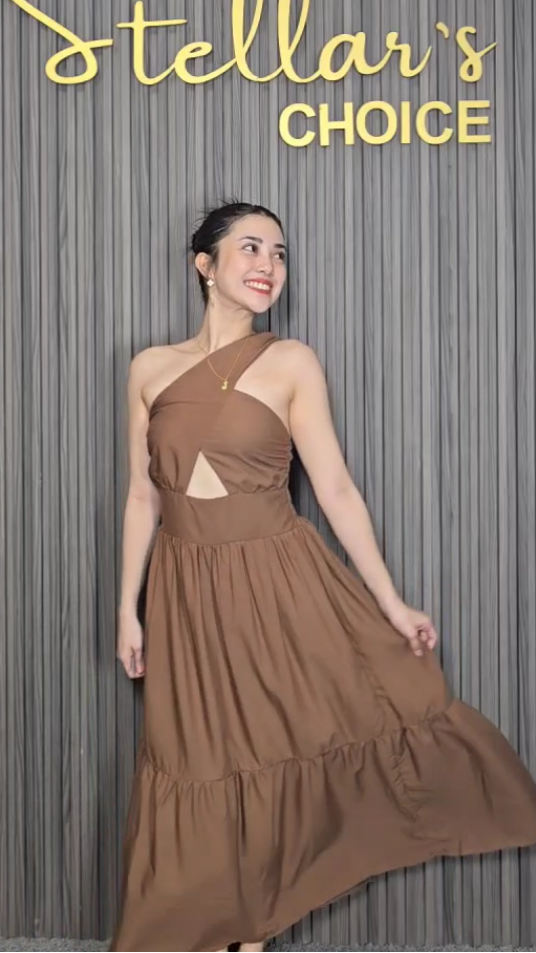 SC125 Dress | One-Shoulder Smocking Linen Maxi Dress