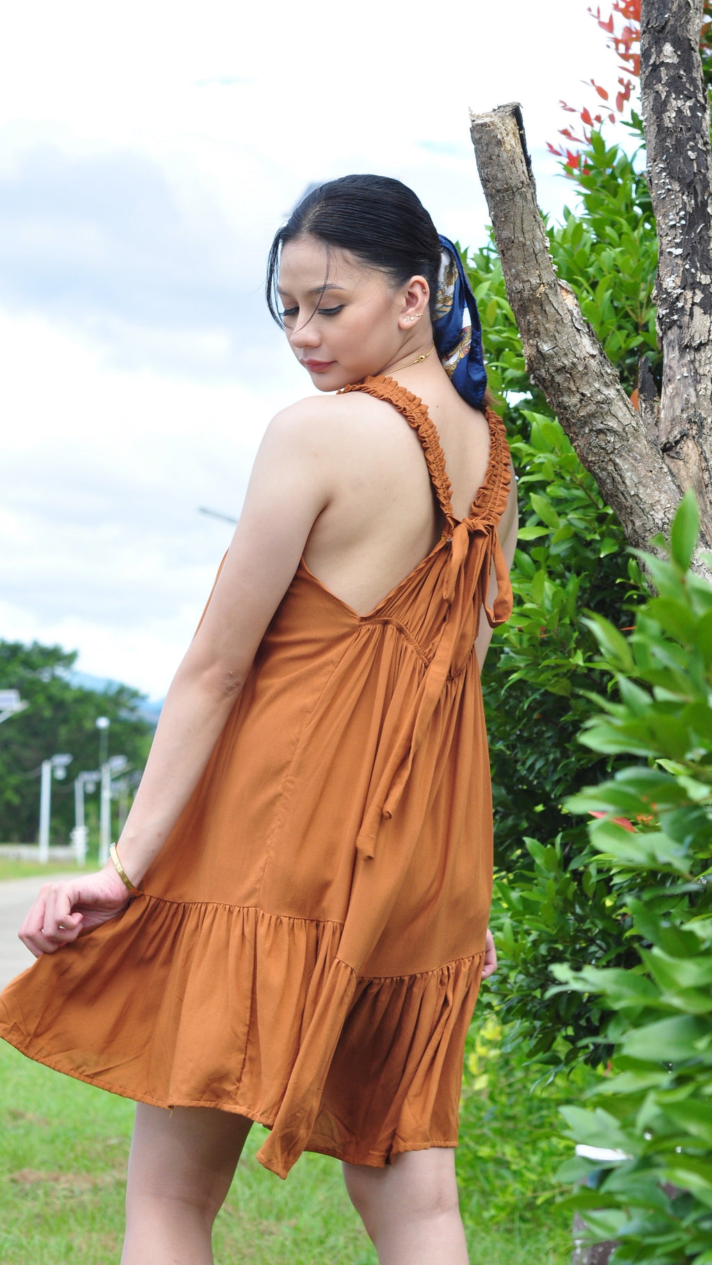 SC69 Sleeveless Multiway Tiered Linen Dress
