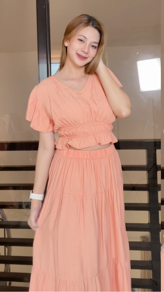 SC83 Set | Ruffles Crop Blouse and Maxi Linen Skirt Coordinates