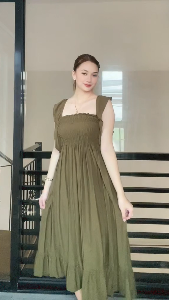 SC70 Dress |  Ruffle Strap Smocking Linen Maxi Dress
