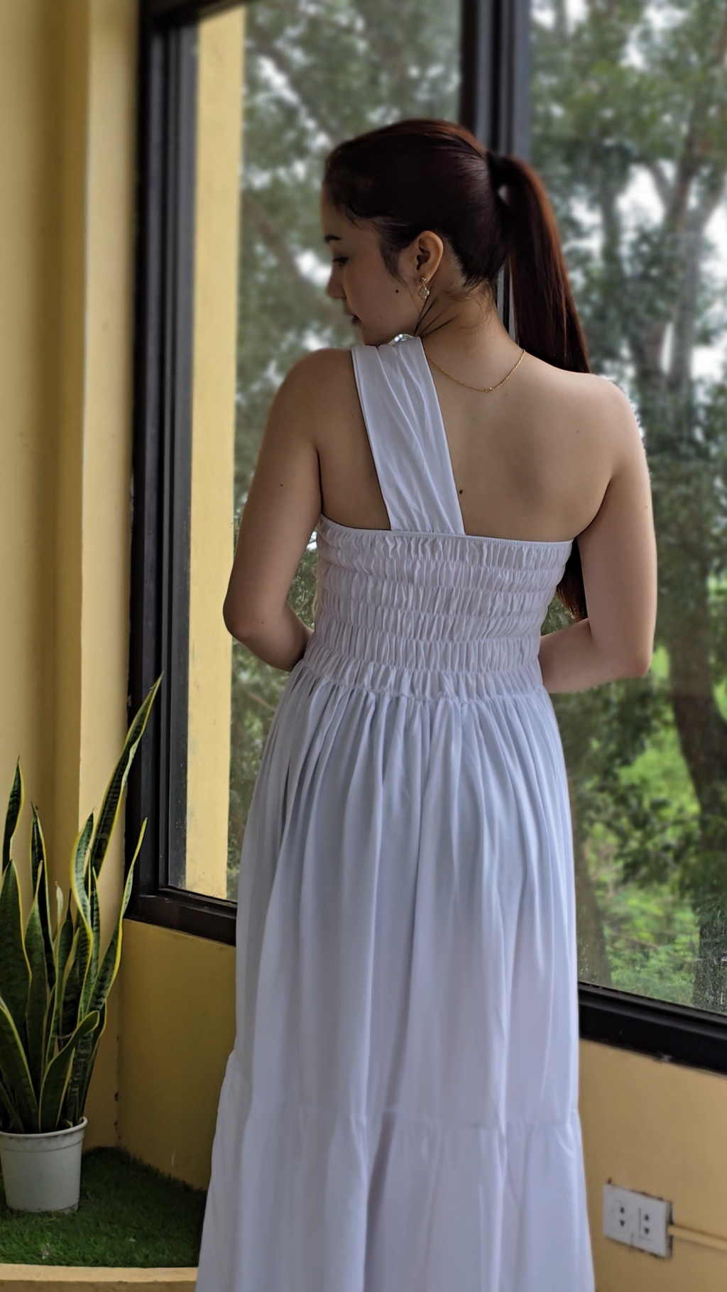 SC125 Dress | One-Shoulder Smocking Linen Maxi Dress
