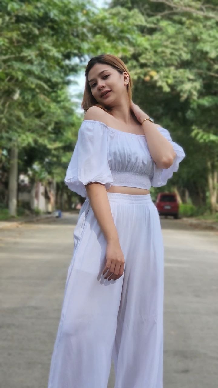 SC71 Set | Off-Shoulder Puff Sleeve Top and Wideleg Pants Linen Coordinates Set
