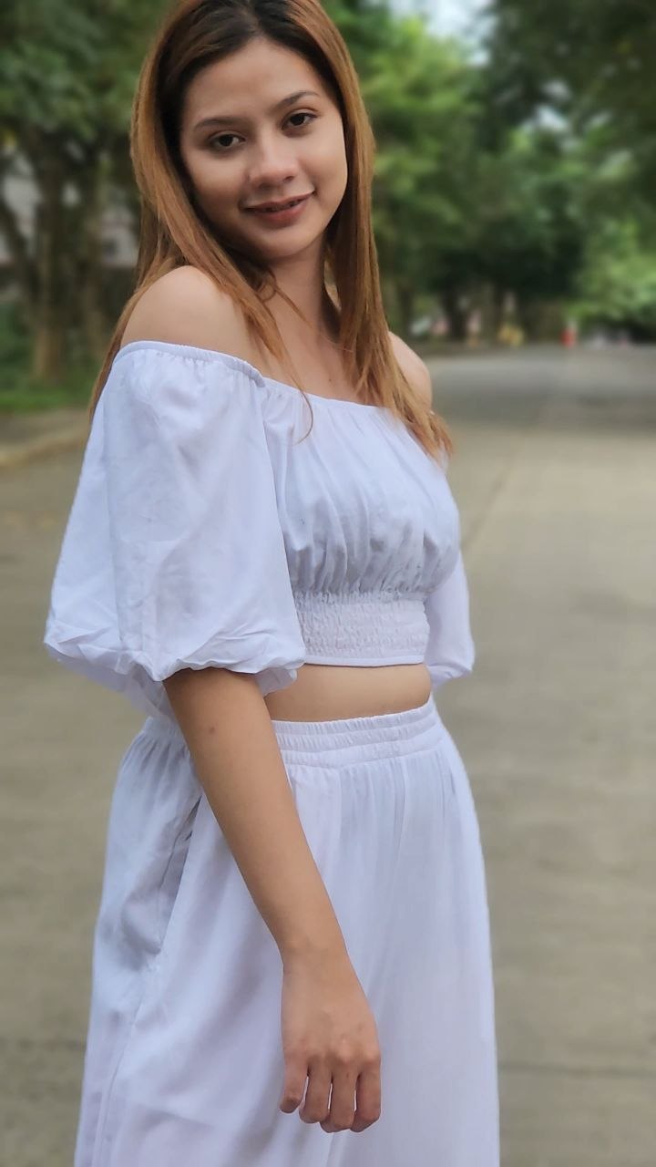 SC71 Set | Off-Shoulder Puff Sleeve Top and Wideleg Pants Linen Coordinates Set
