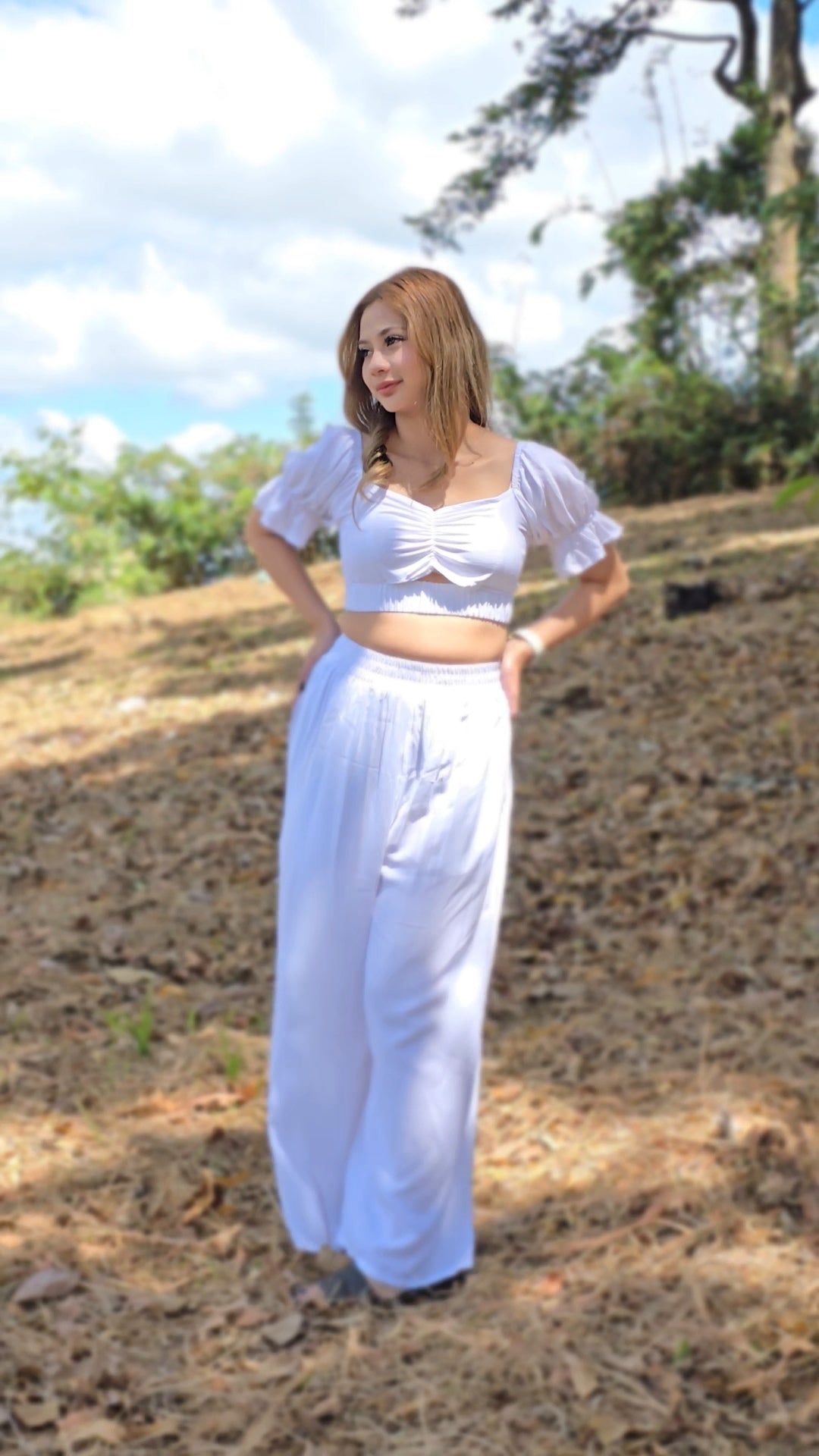 SC123 Set | Linen Two-Piece Set Bralette Puff Sleeve Crop Top & Wide-Leg Pants